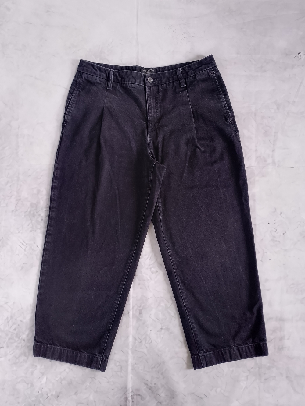 Banana Republic Mid-Rise Straight Regular Baggy Black Denim Jeans